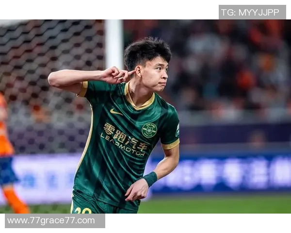 王钰栋在U23亚洲杯中表现出色梅开二度助力中国队晋级淘汰赛